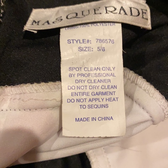 Masquerade  foral sequined formal size 5/6 - Picture 8 of 8